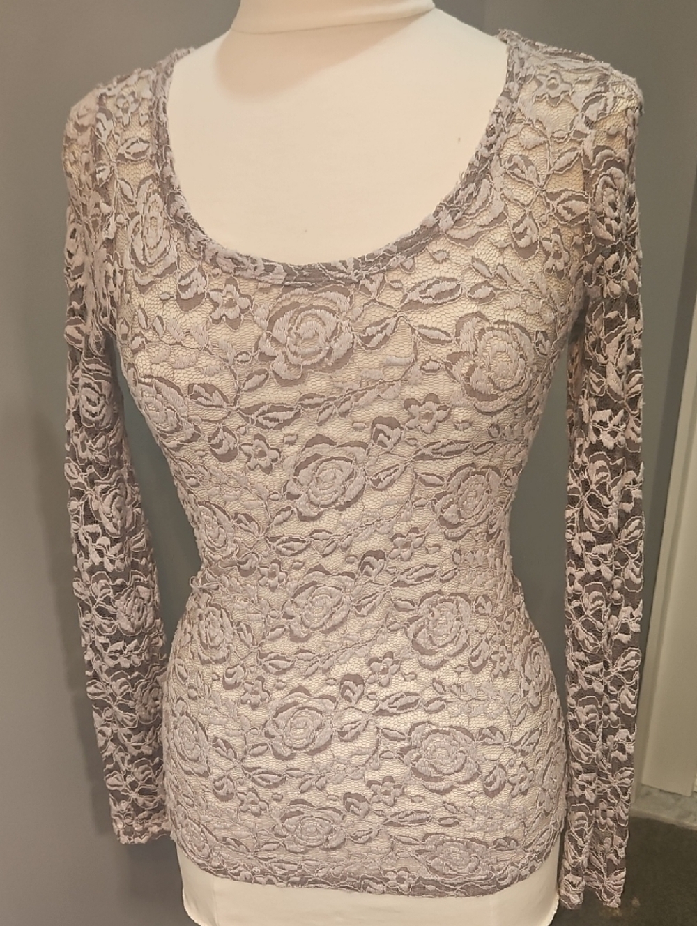 Maurices Long Sleeve Floral Lace Top in Light Purple